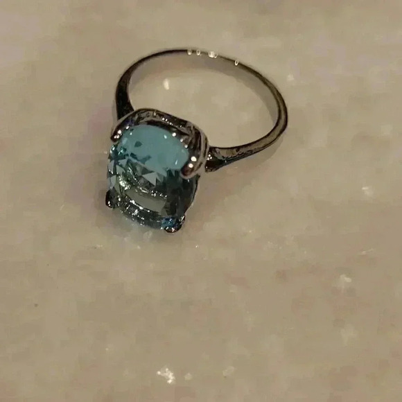 Engagement wedding new ring - Picture 3 of 6